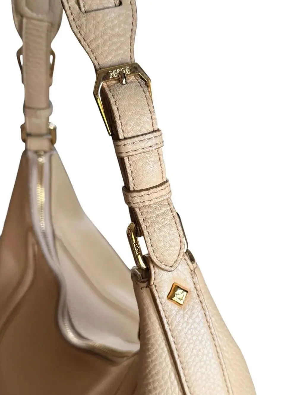 MCM authentic klara
